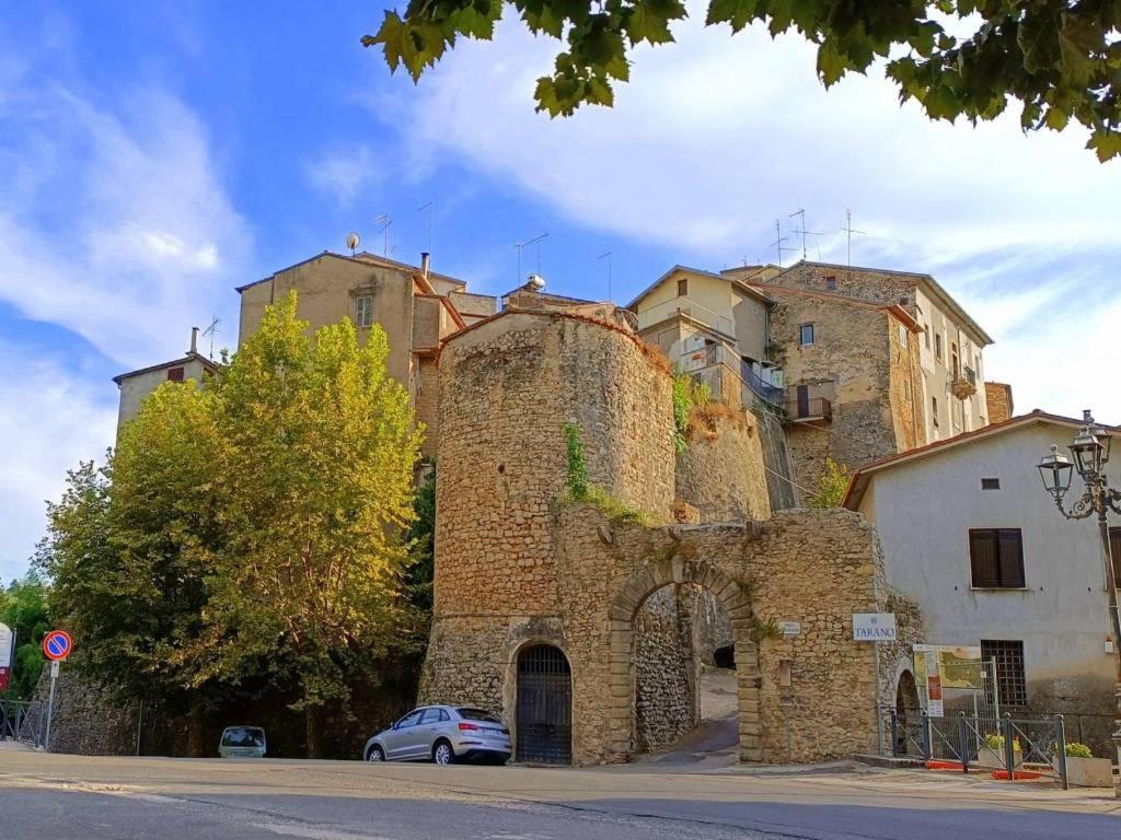 Casa In Antico Borgo Medievale A Tarano Ri, Via Giacomo Leopardi, 15 빌라 외부 사진